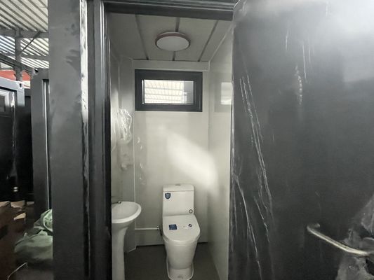 2.4M x 1M Плоский пакет портативный туалет с более прочной рамой и изолированной стеной, сборные водопроводные и проводные системы